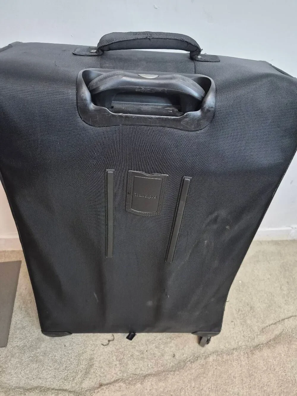 Travelpro spinner luggage